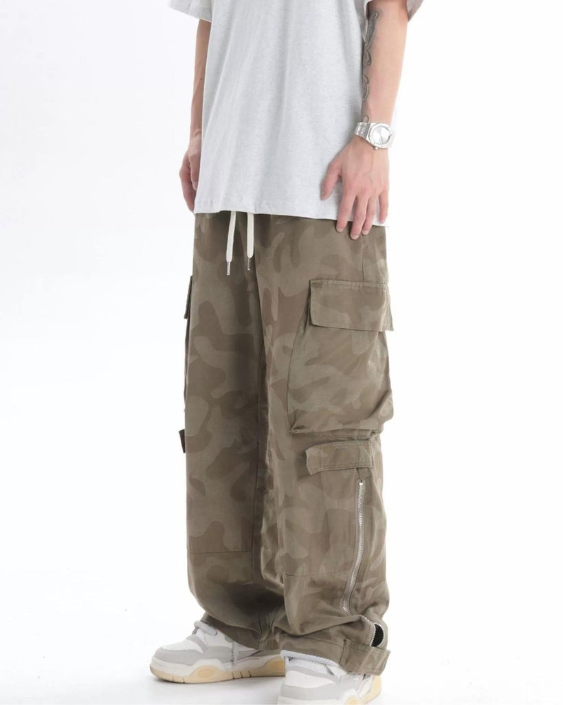 Camouflage Pocket Cargo Pants BKL0003 - KBQUNQ｜韓国メンズファッション通販サイト