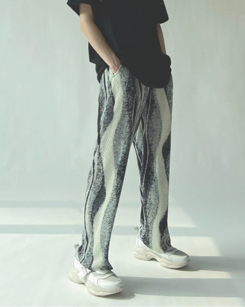 Full Pattern Pleated Easy Pants VCH0102 - KBQUNQ｜韓国メンズファッション通販サイト