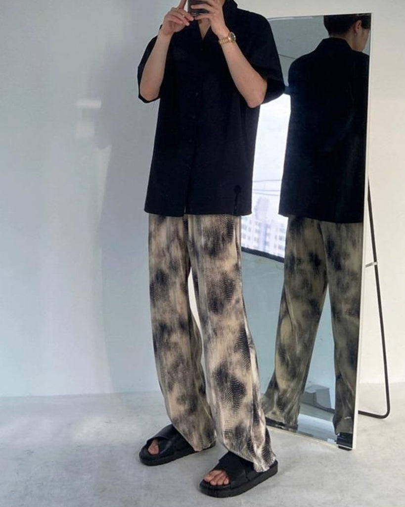 Tie-Dye Loose Casual Pants VCH0110 - KBQUNQ｜韓国メンズファッション通販サイト