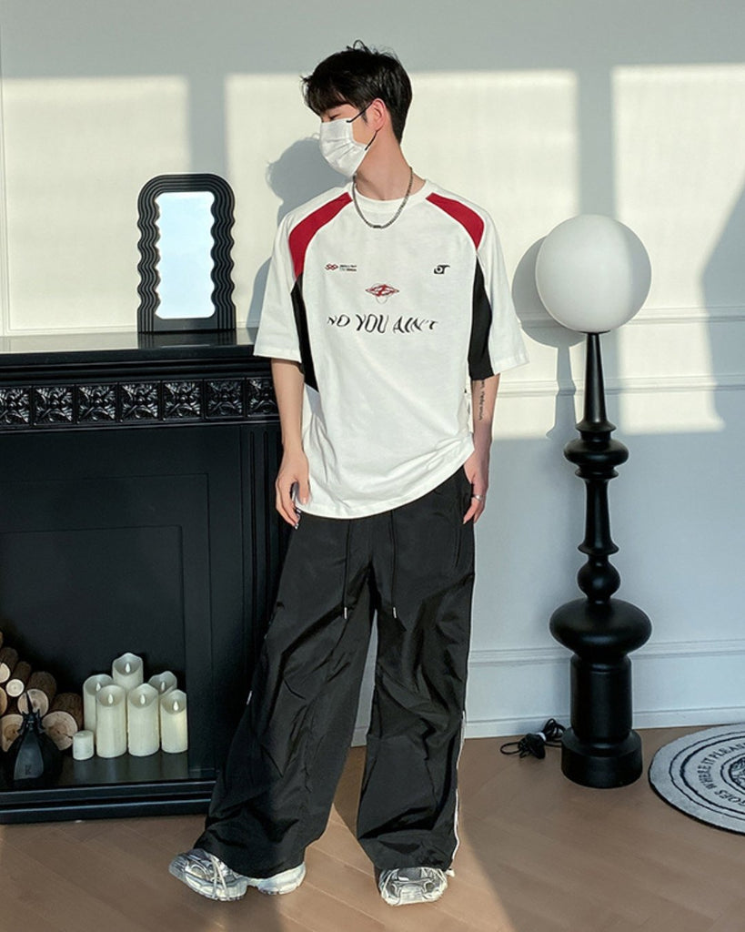 Unisex Print Logo Casual Oversize T-shirt BKC0182 - KBQUNQ｜韓国メンズファッション通販サイト