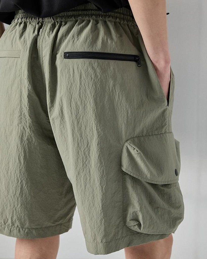 Wide Cargo Half Pants NAS0002 - KBQUNQ｜韓国メンズファッション通販サイト